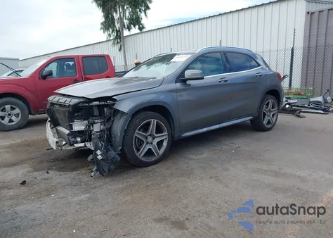 2016 Mercedes-Benz Gla 250 4Matic z USA, uszkodzony, nr VIN WDCTG4GB3GJ255120